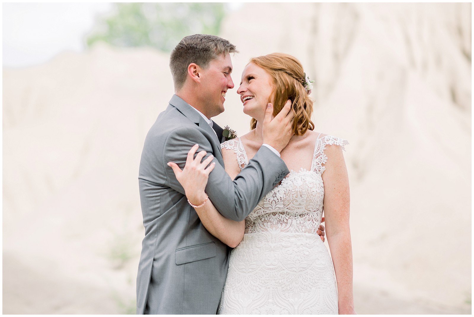 Midwest-Wedding-Engagement-Photographer-2023-Elizabeth-Ladean-Photography-photo-_6624.jpg