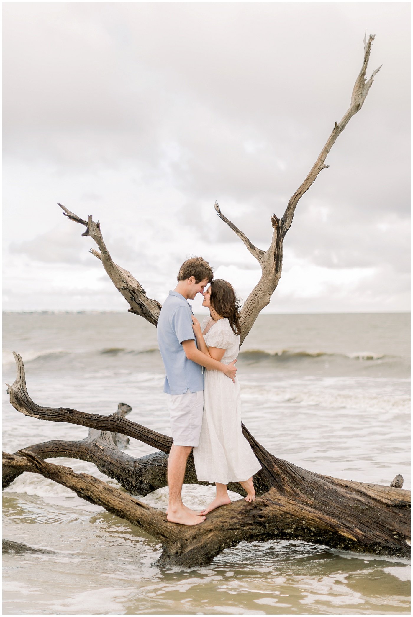 Driftwood Beach Jekyll Island elopement photos