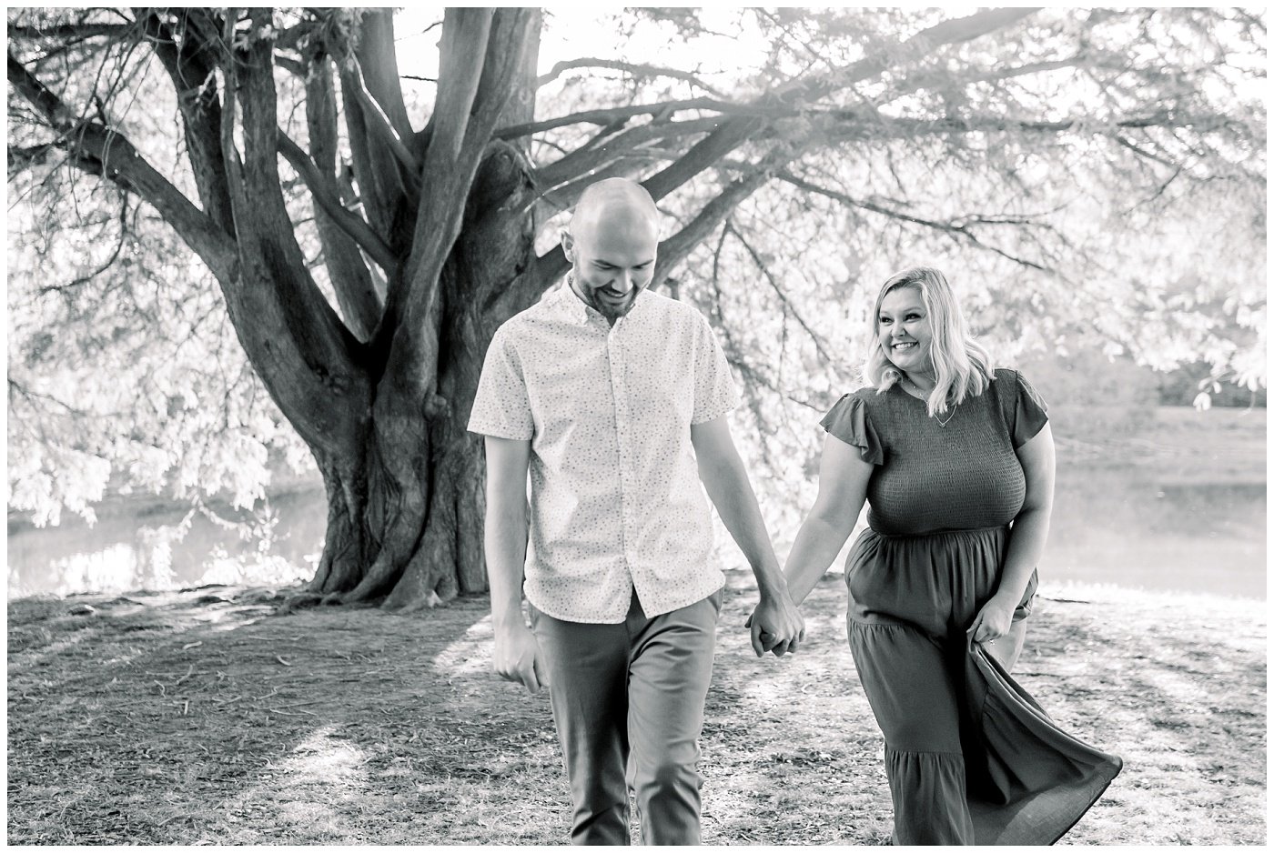 Shawnee-Mission-Park-Engagement-Photos-E+T-10-2022-Elizabeth-Ladean-Photography-photo-_1122.jpg