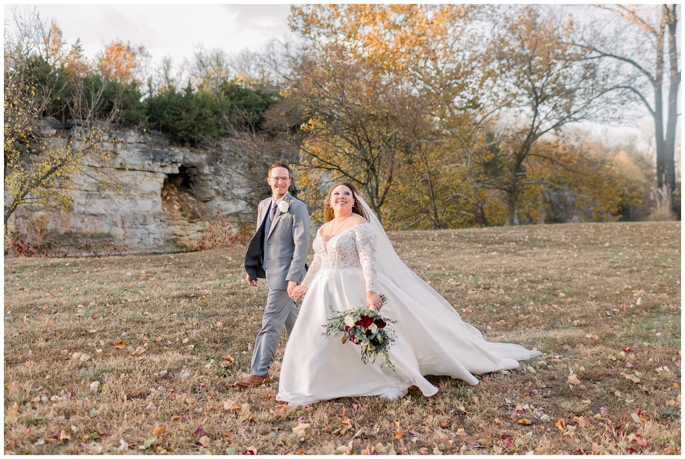 Wildcliff-Columbia-Missouri-Wedding-Photos-L+D-10-2022-Elizabeth-Ladean-Photography-photo-_1184.jpg
