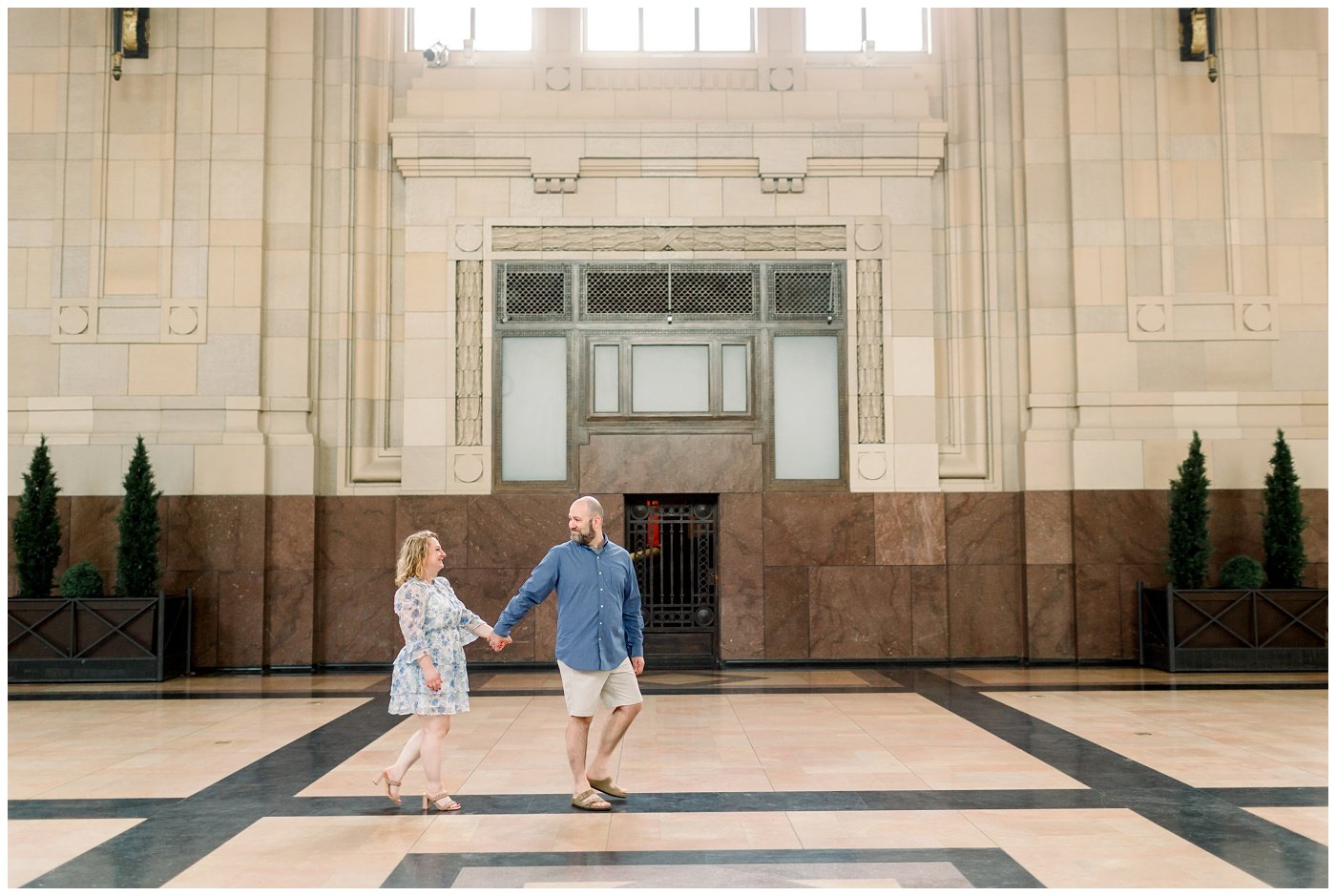 Downtown-KC-Union-Station-Engagement-Pics-A+J-Elizabeth-Ladean-Photography-photo-_5975.jpg