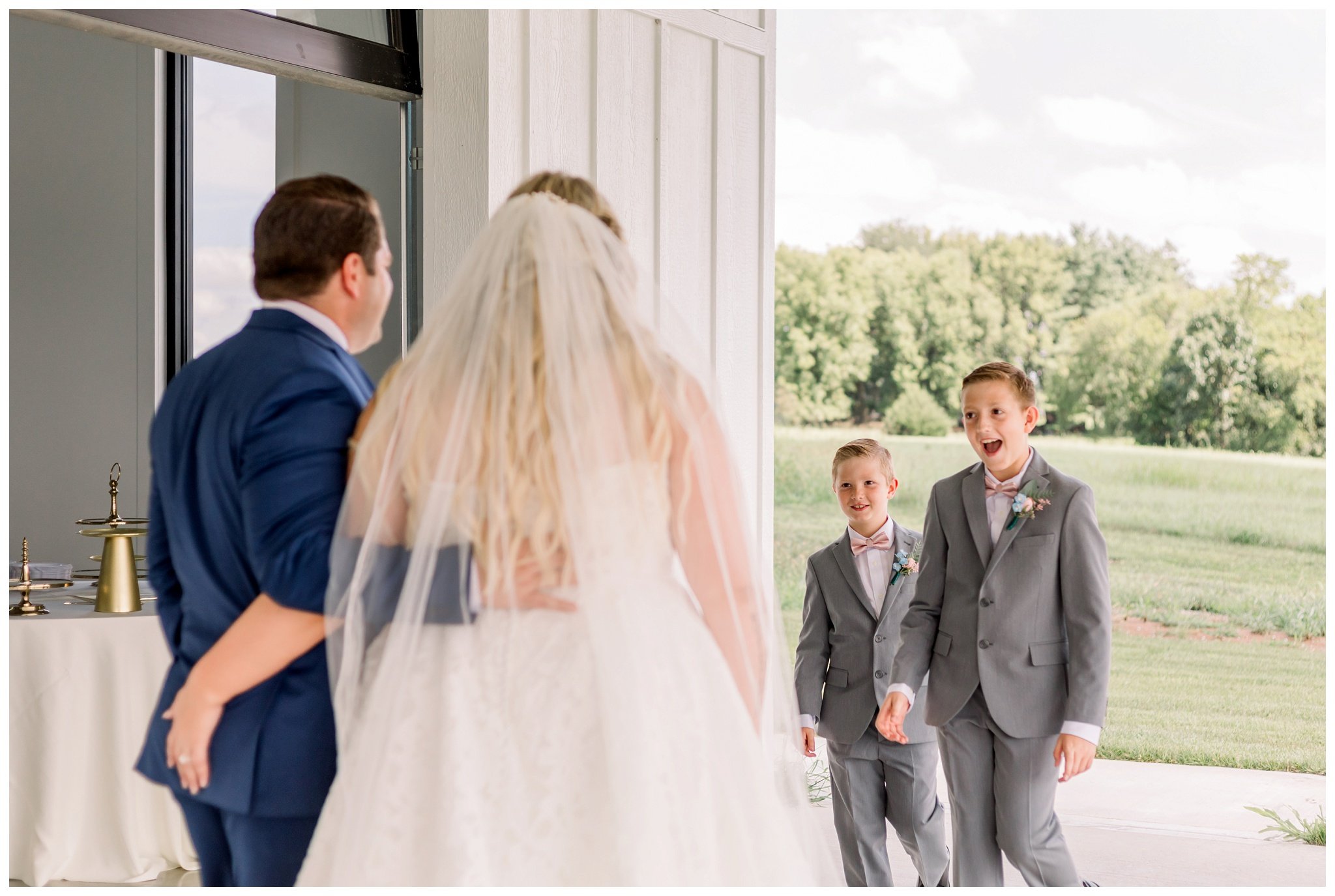Intimate-Wedding-Photography-The-Brim-KC-M+B-Elizabeth-Ladean-Photography-photo-_6120.jpg