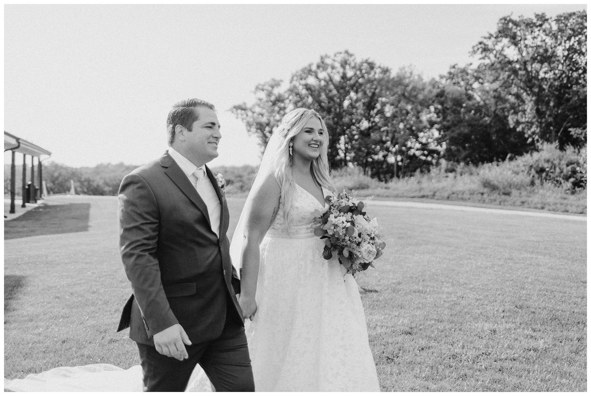 Intimate wedding photographer KC