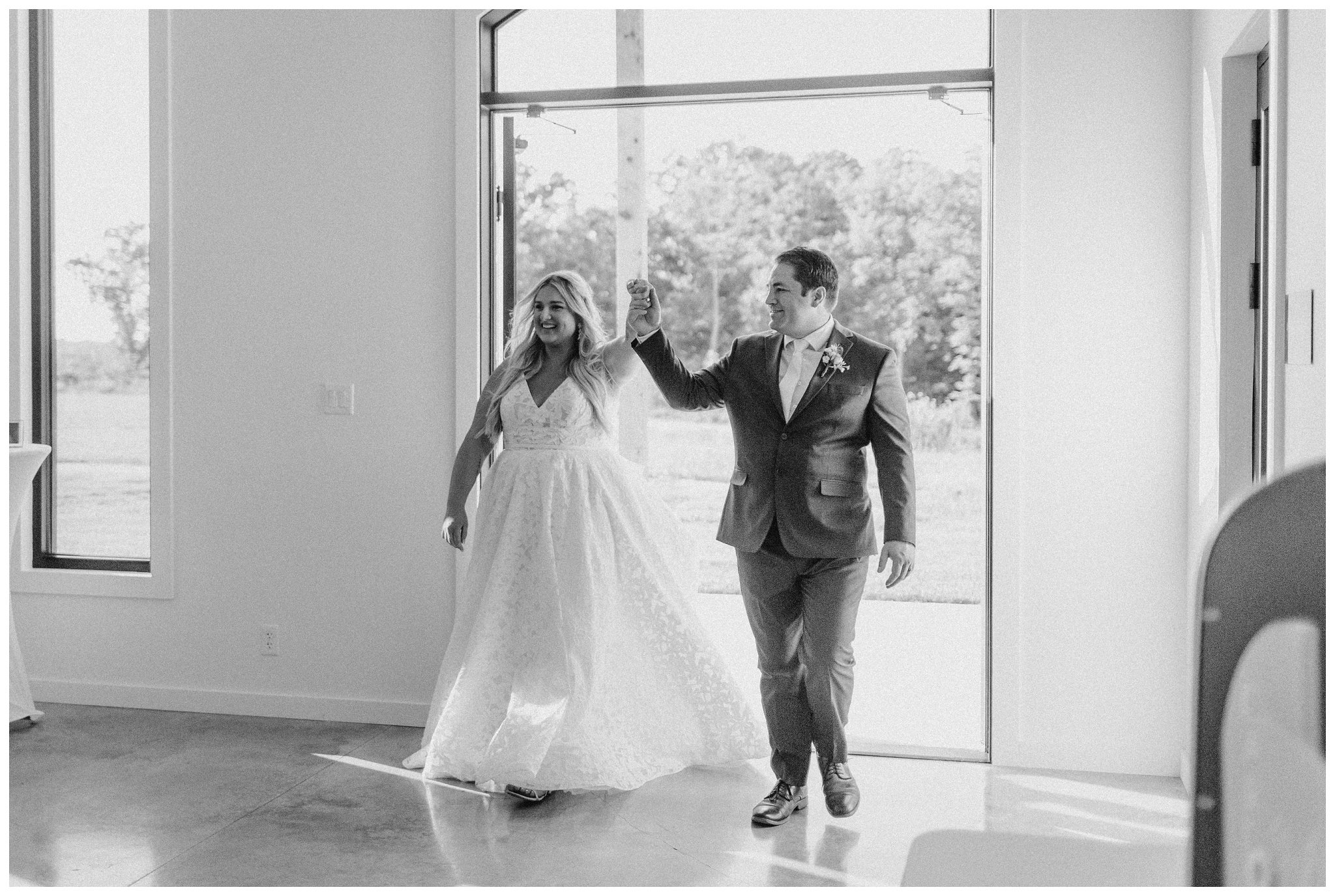 Intimate-Wedding-Photography-The-Brim-KC-M+B-Elizabeth-Ladean-Photography-photo-_6142.jpg