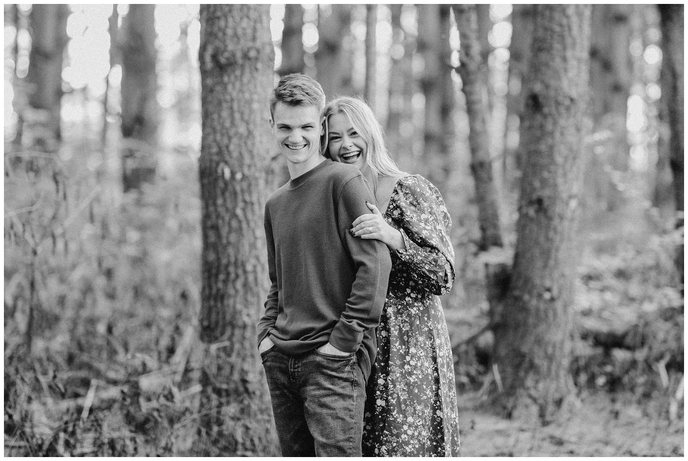 Ideal-Engagement-Outfit-Inspiration-Burr-Oak-Engagement-C+A-Elizabeth-Ladean-Photography-photo-_6939.jpg