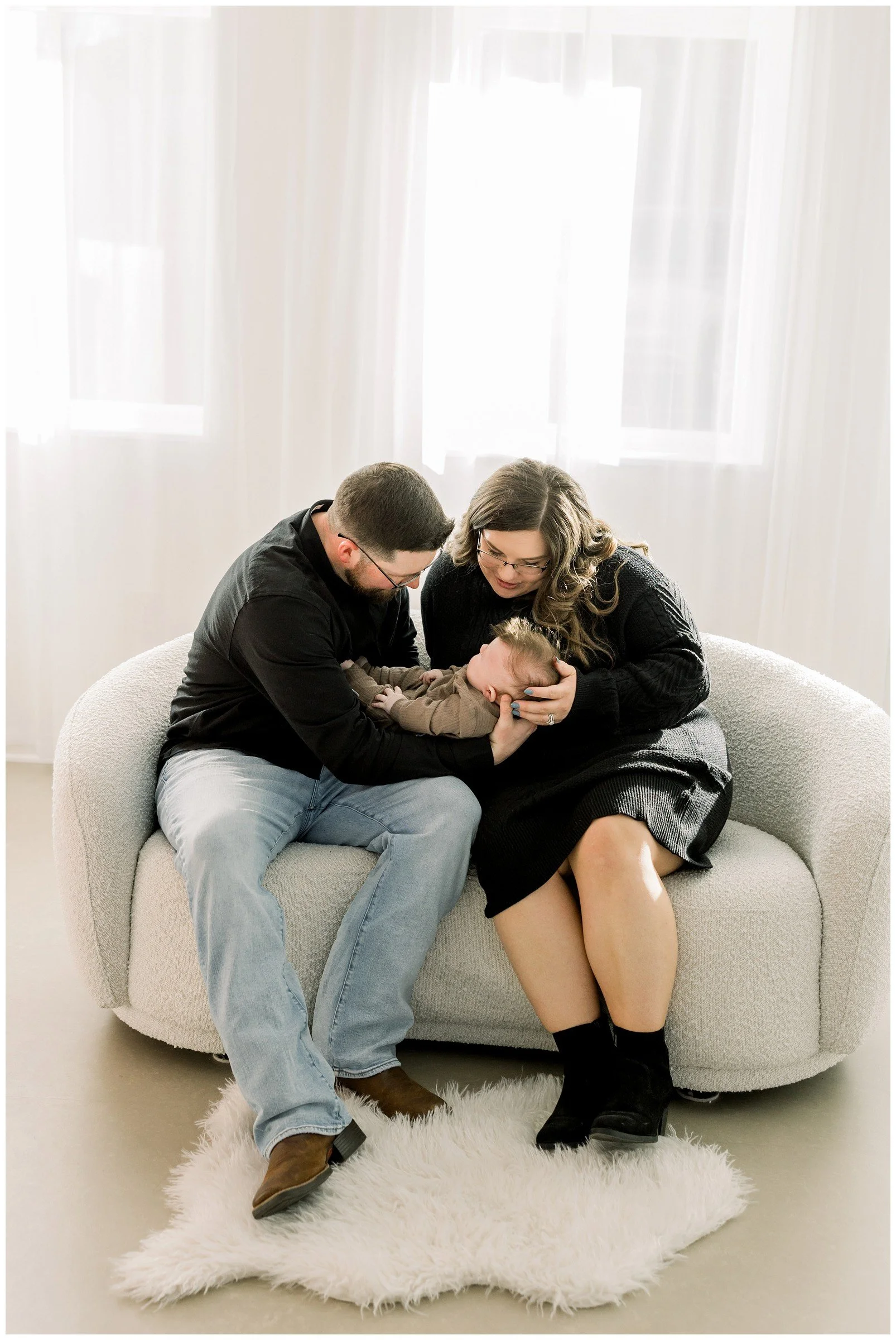 family-portrait-black-outfits-studio.jpg
