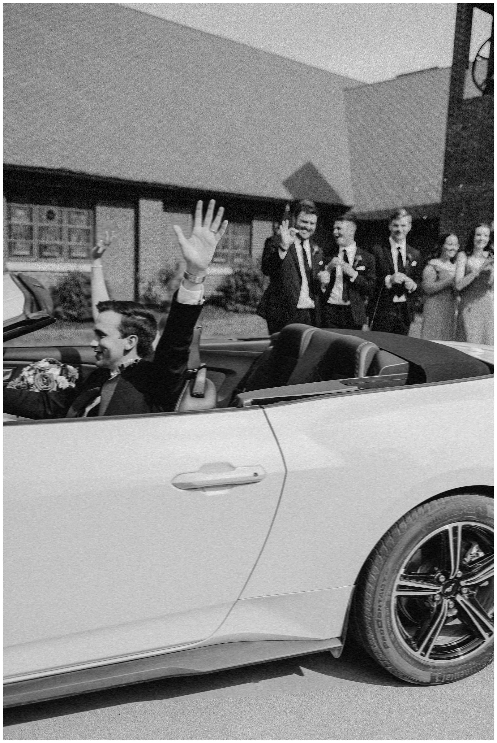 getaway-convertible-car-with-bride-and-groom.JPG