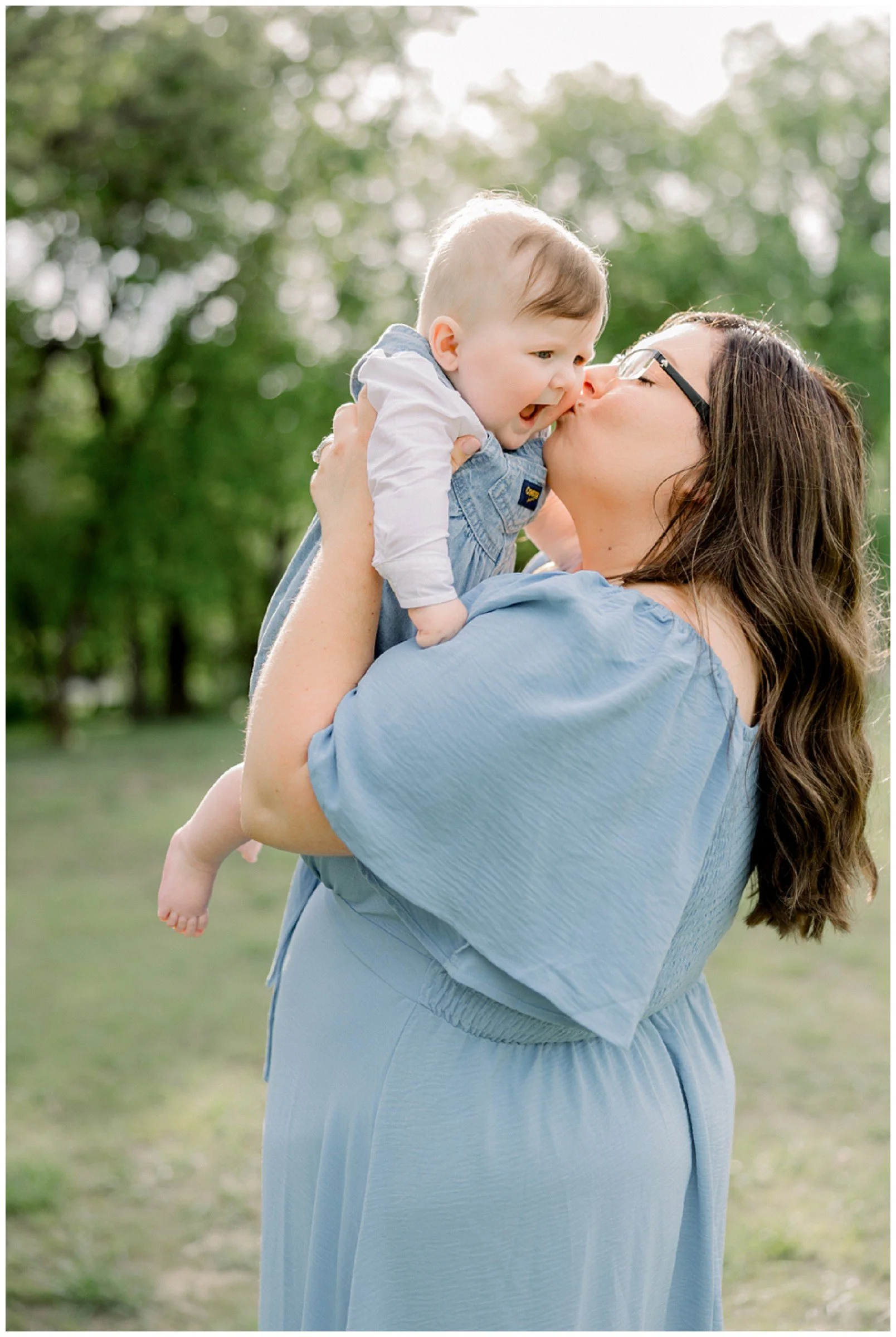 mom-kissing-baby-cheek.jpg