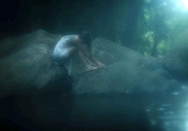 Held Between Currents - Edition Of 5