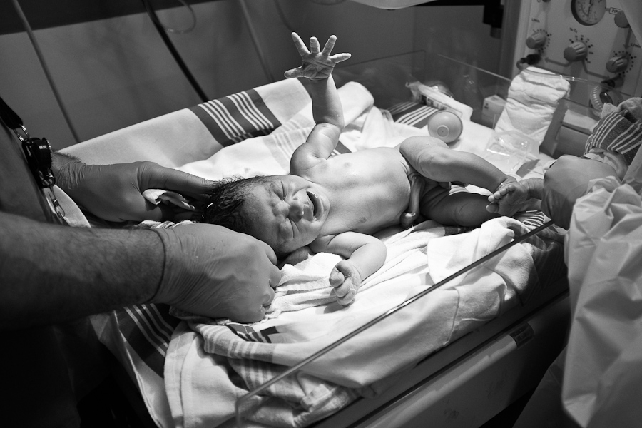 oliver is born-12.jpg