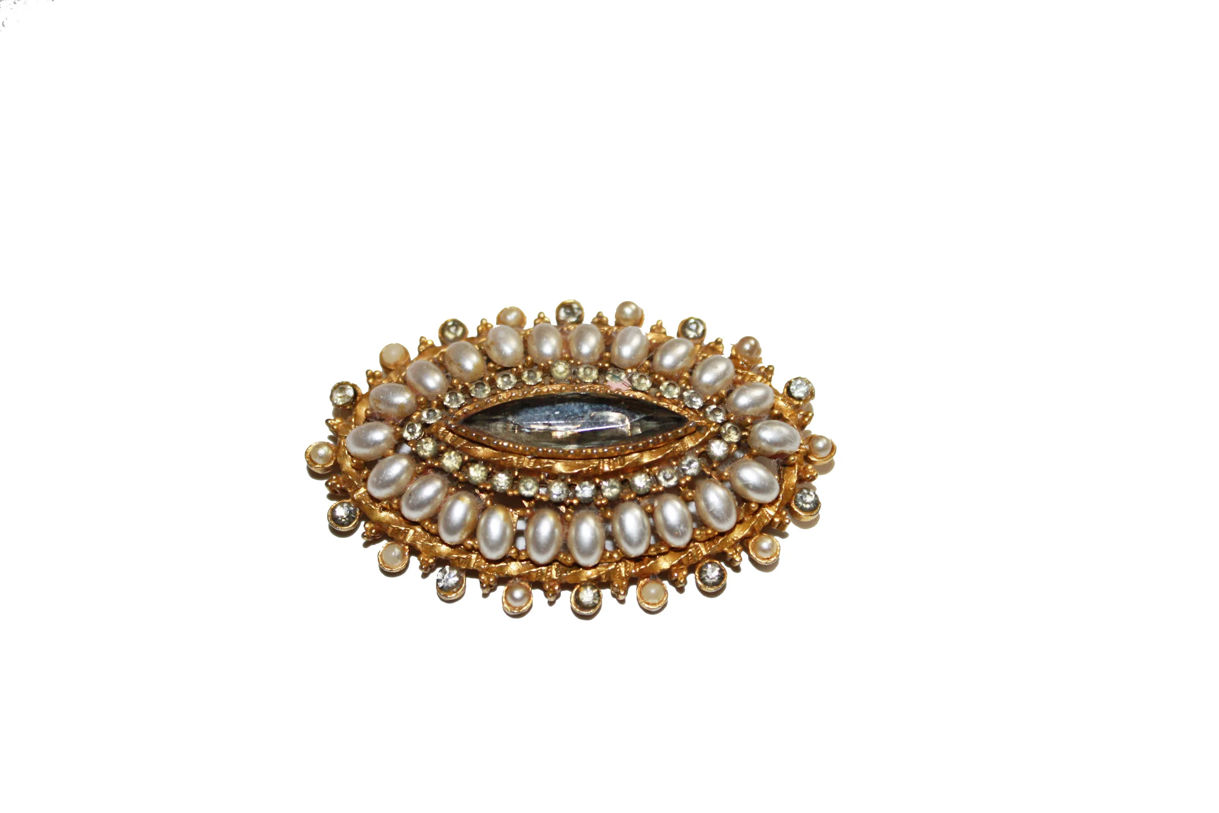 Pearl Rhinestone Ovular Brooch