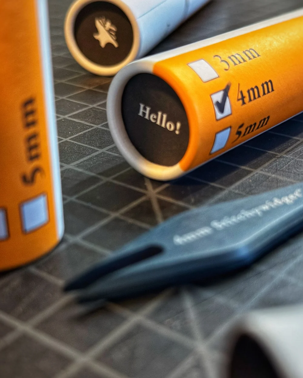 Stitchywidgets™ — ZeeBee Leather