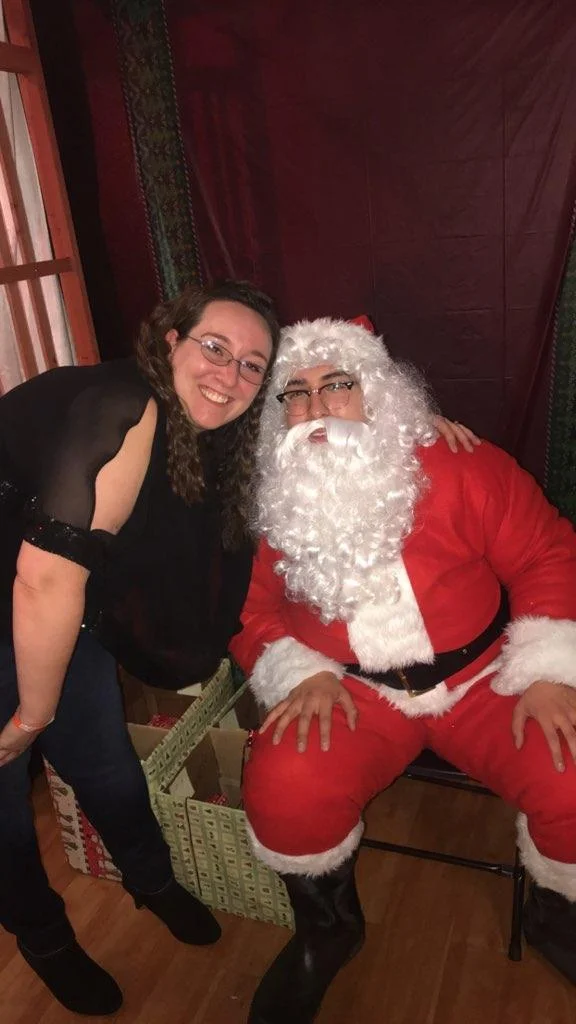 SANTA & SARA.jpg