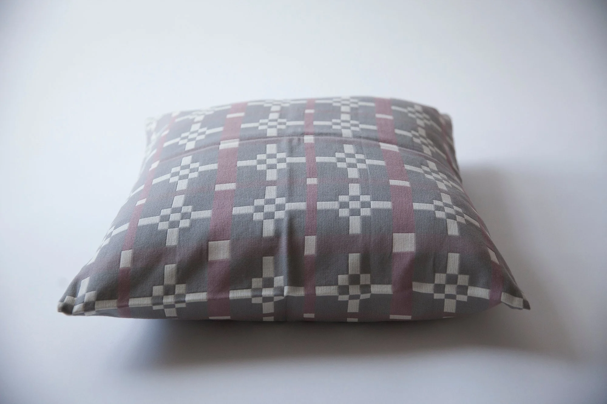 alidover_hygge_dove_cushion_web.jpg