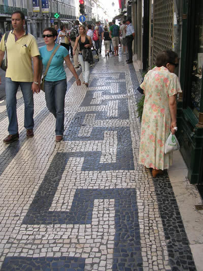 pavement-in-rua-aurea-lisbon.jpg