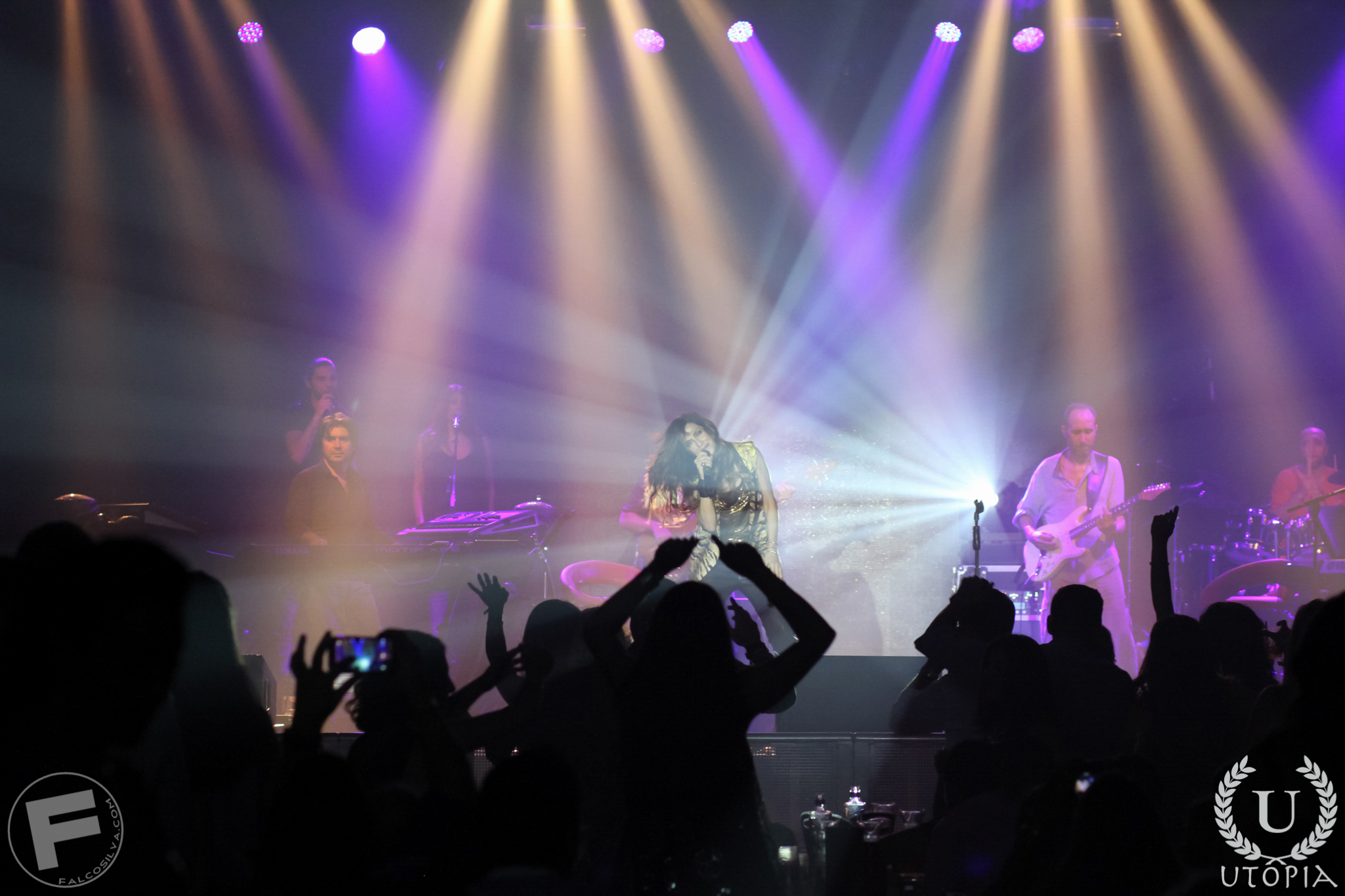 Echo_jun15_show_wp214.jpg