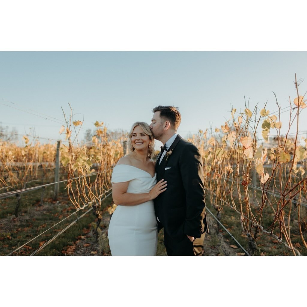 Had the pleasure of photographing Tania and Tim&rsquo;s intimate wedding a few weeks ago. They contacted me in Feb and planned their wedding from Australia in just over 2 months!

The morning was super laid back with the couple both getting ready wit