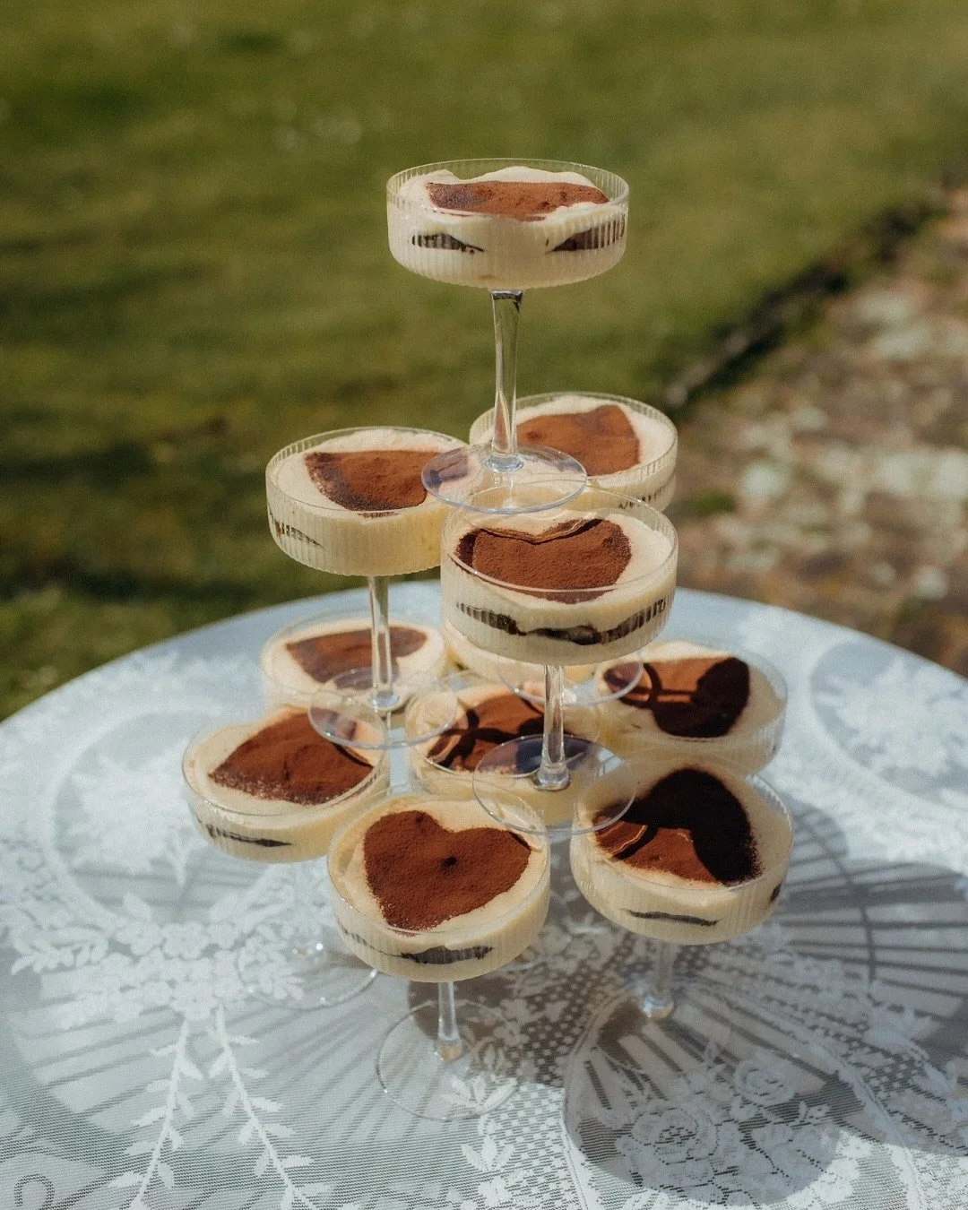 Got to hang out with the man, the myth, the (Le)gend @davidle_nz yesterday for a @sonyalpha.anz styled wedding shoot at Longwood. The incredibly talented @bevegepaula and her team @rose_and_smith @roseandsmithlocale along with @stemgreytown @paperdar