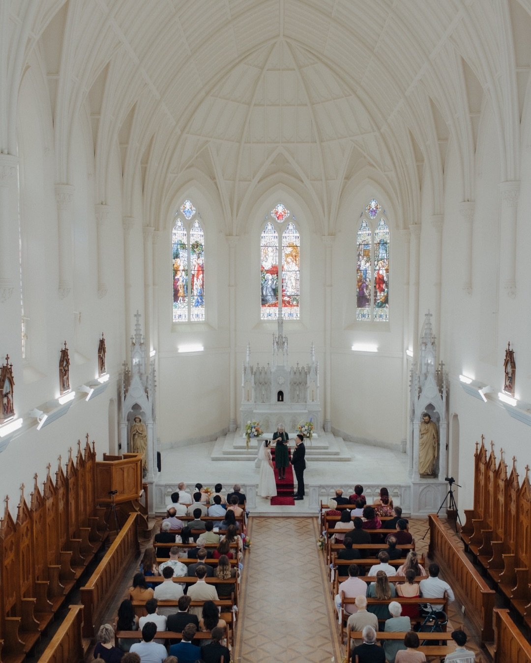 Michael and Audrey&rsquo;s wedding on the weekend was one I&rsquo;ll never forget. From Audrey&rsquo;s incredible vintage-inspired gown by Love James, to her chic bob that BOBBED effortlessly from day into night, to the dreamy florals by the wonderfu