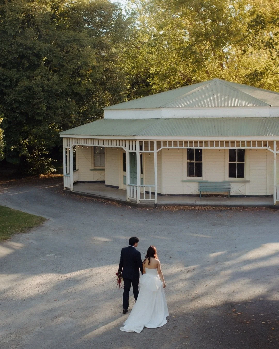 Eva and Alex&rsquo;s gallery went out this week and I&rsquo;m so excited to be able to share a few from their beautiful day. They started the day with a traditional Chinese tea ceremony honoring both sides of their family before exchanging vows the g