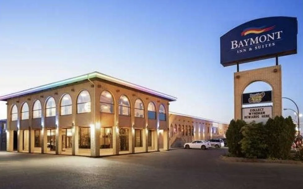 Baymont Hotel in Medicine Hat Faces Backlash Over Lockout Incident  