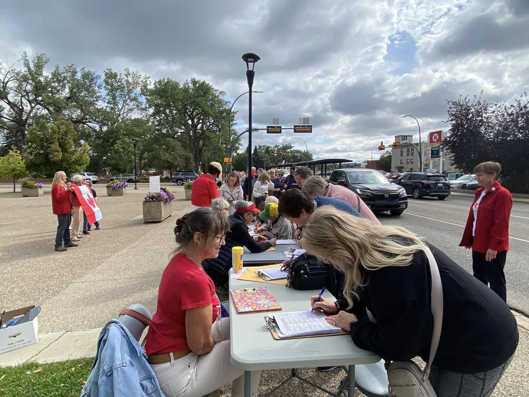 Citizen Initiative Petition Signing In Front of City Hall Thurs Aug 14