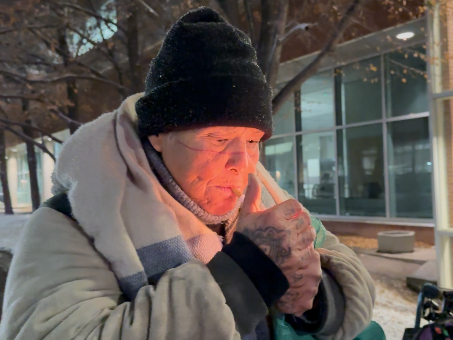 🦉 OWL EXCLUSIVE
Geraldine’s 36-Hour Campout Brings Street Wisdom to City Hall