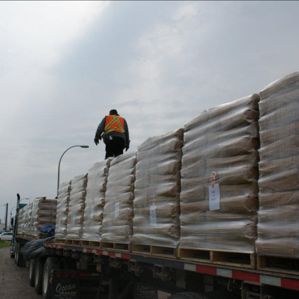 How A New Border Would Affect Everyday Truckers