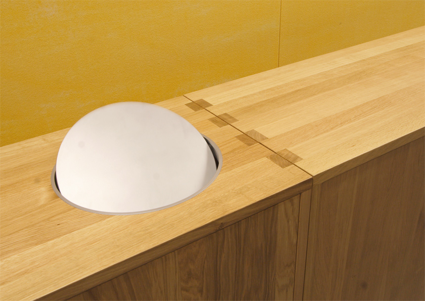 Credenza-detail-860x608.jpg