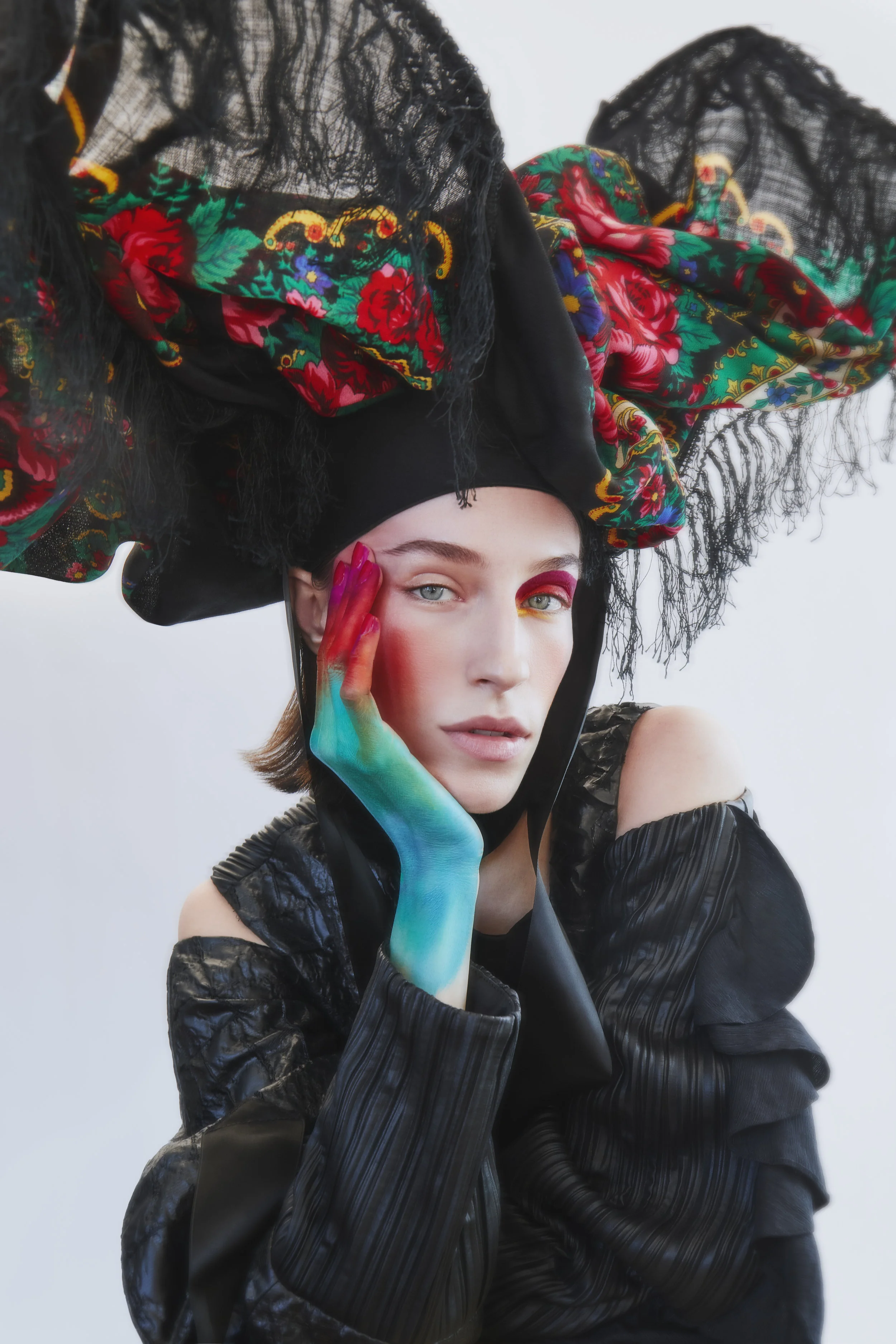 IRIS COVET BOOK