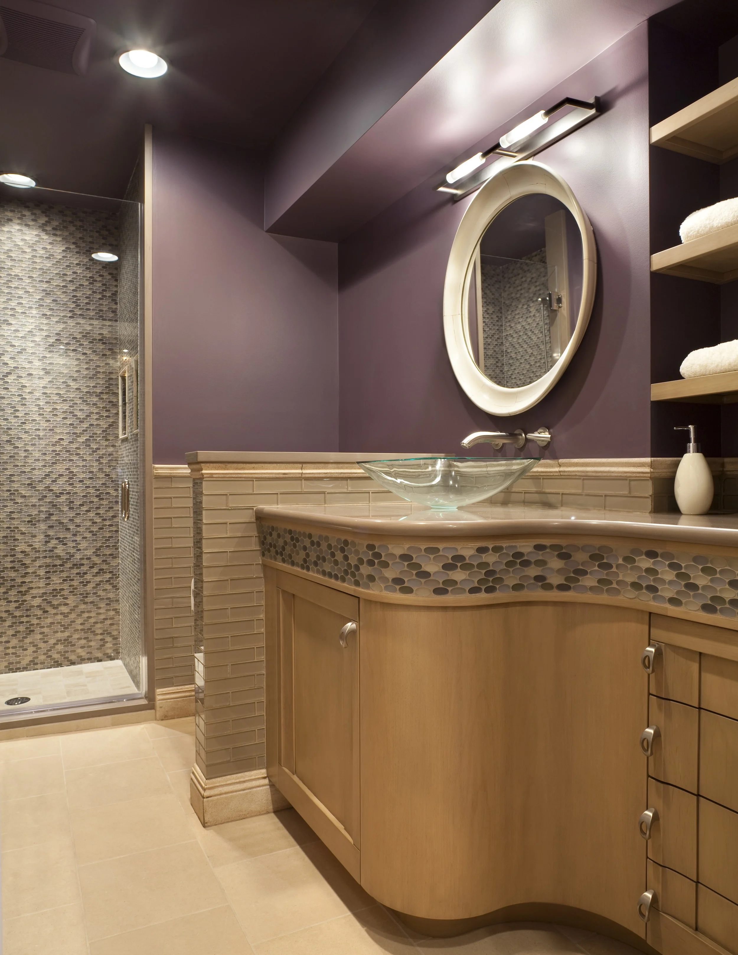 Strangfeld Bath 01.jpg