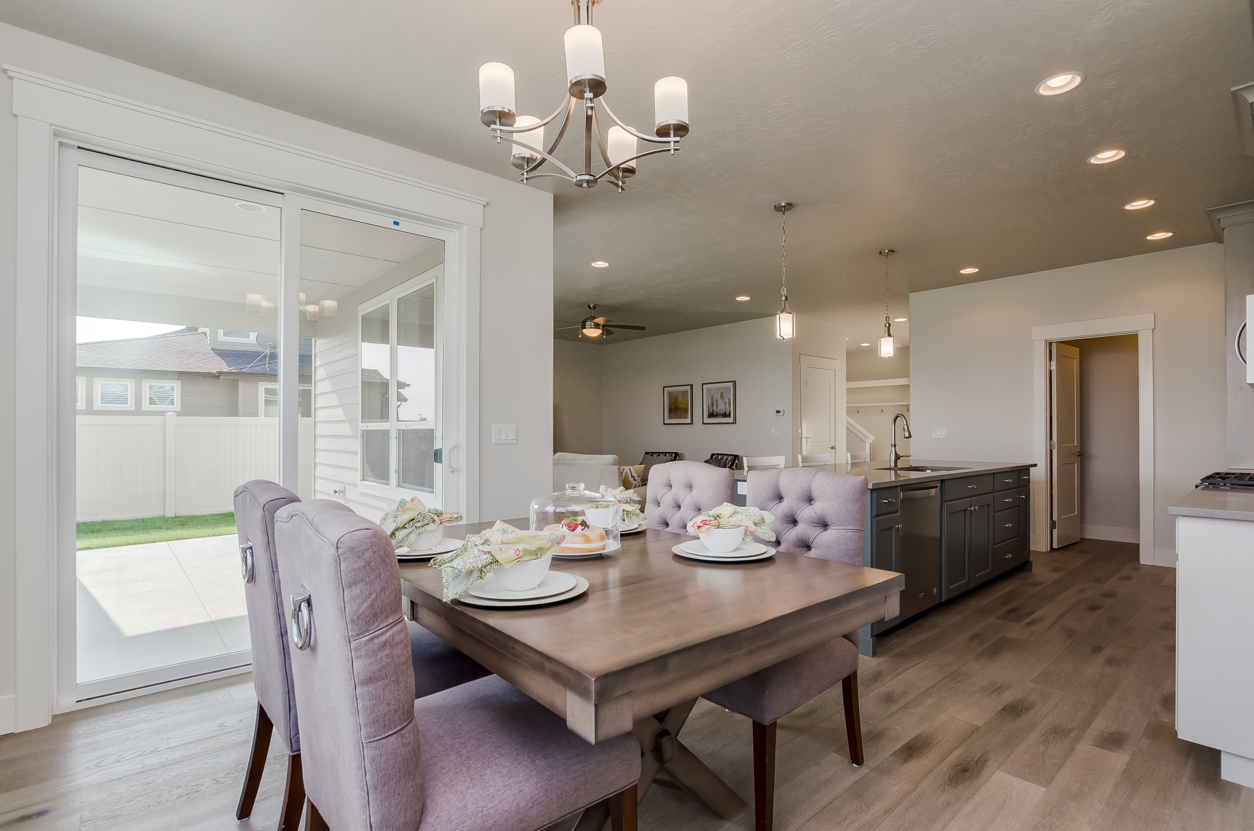 017_Dining Room .jpg