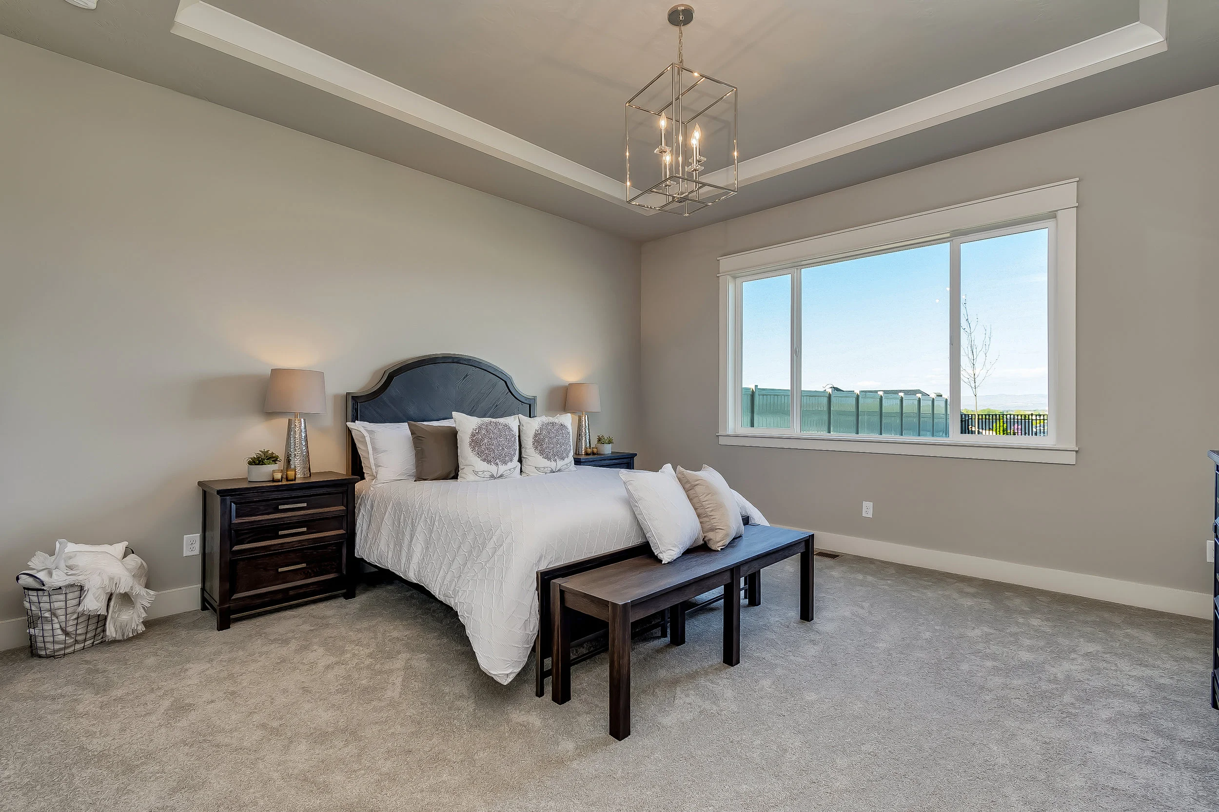 042_Master Bedroom .jpg