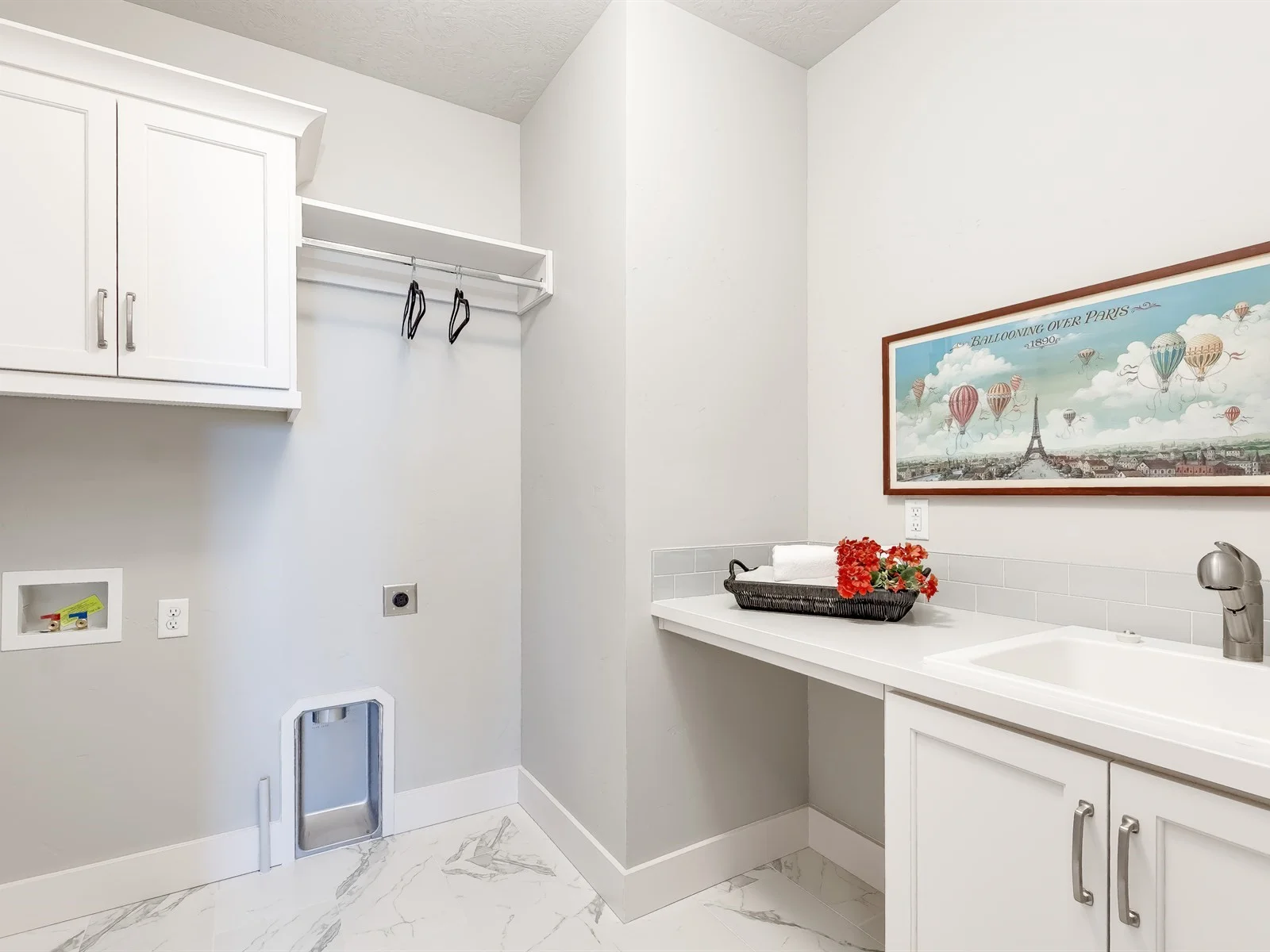 029_Laundry Room.jpg