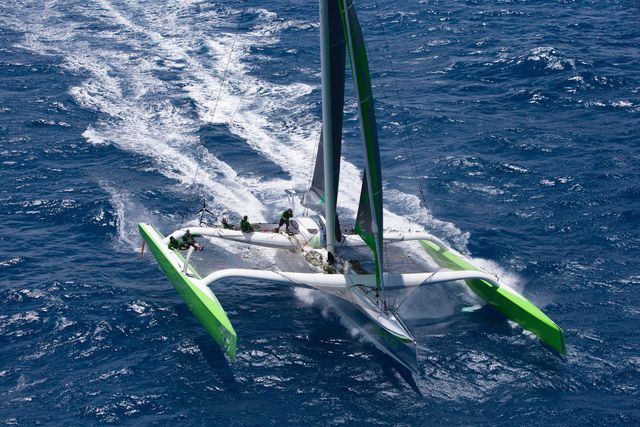 Phaedo3, Lloyd Thornburg's MOD 70 powering through the waves at the start