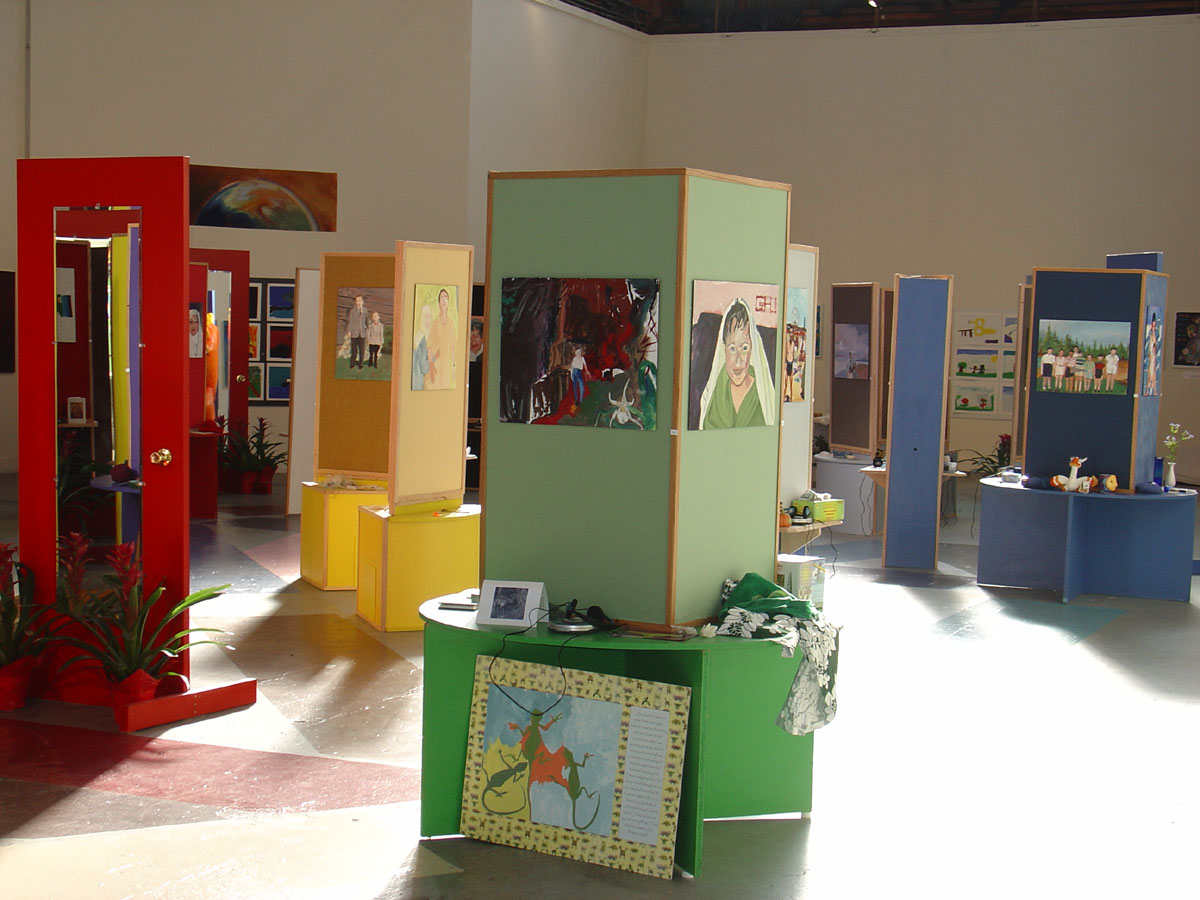 01. INSTALLATION VIEW-MASCULINE PILLAR.jpg