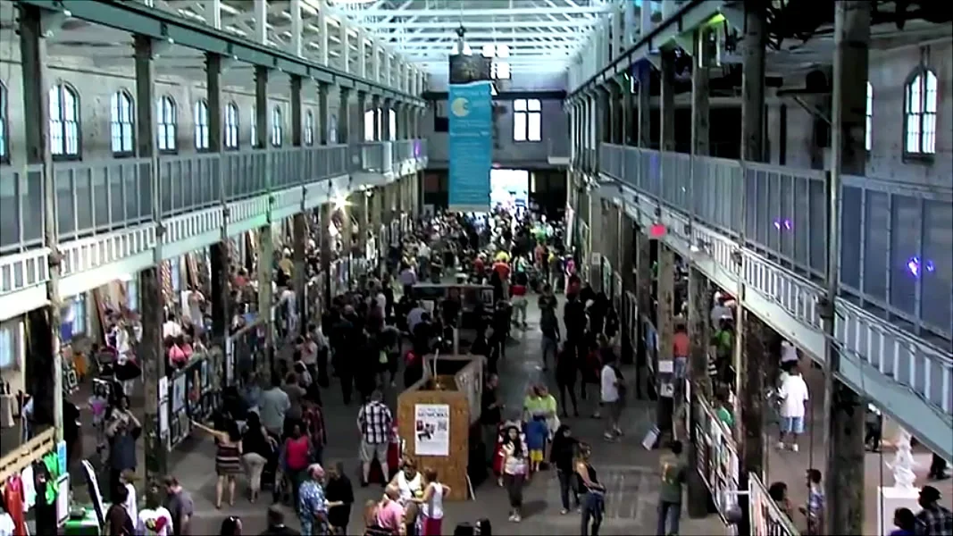 VIDEO: Trenton's Art All Night Packs 20,000 [3:48]