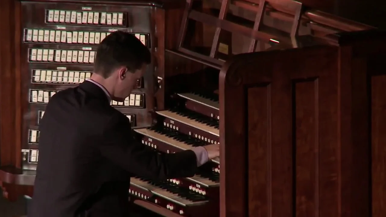 VIDEO: Organist Nathan Laube Powers 'One-Man Orchestra' Ocean Grove, NJ