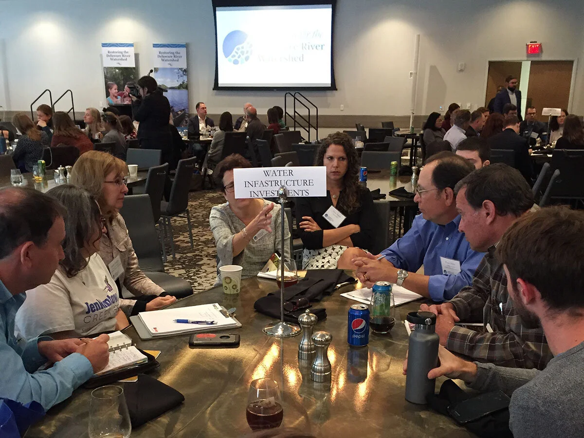 One of several roundtable discussions at the CDRW Forum