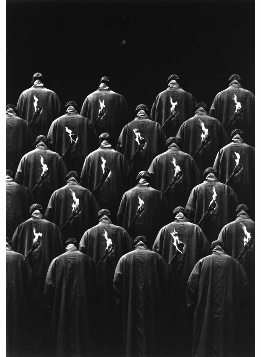 Misha Gordin, Crowd
