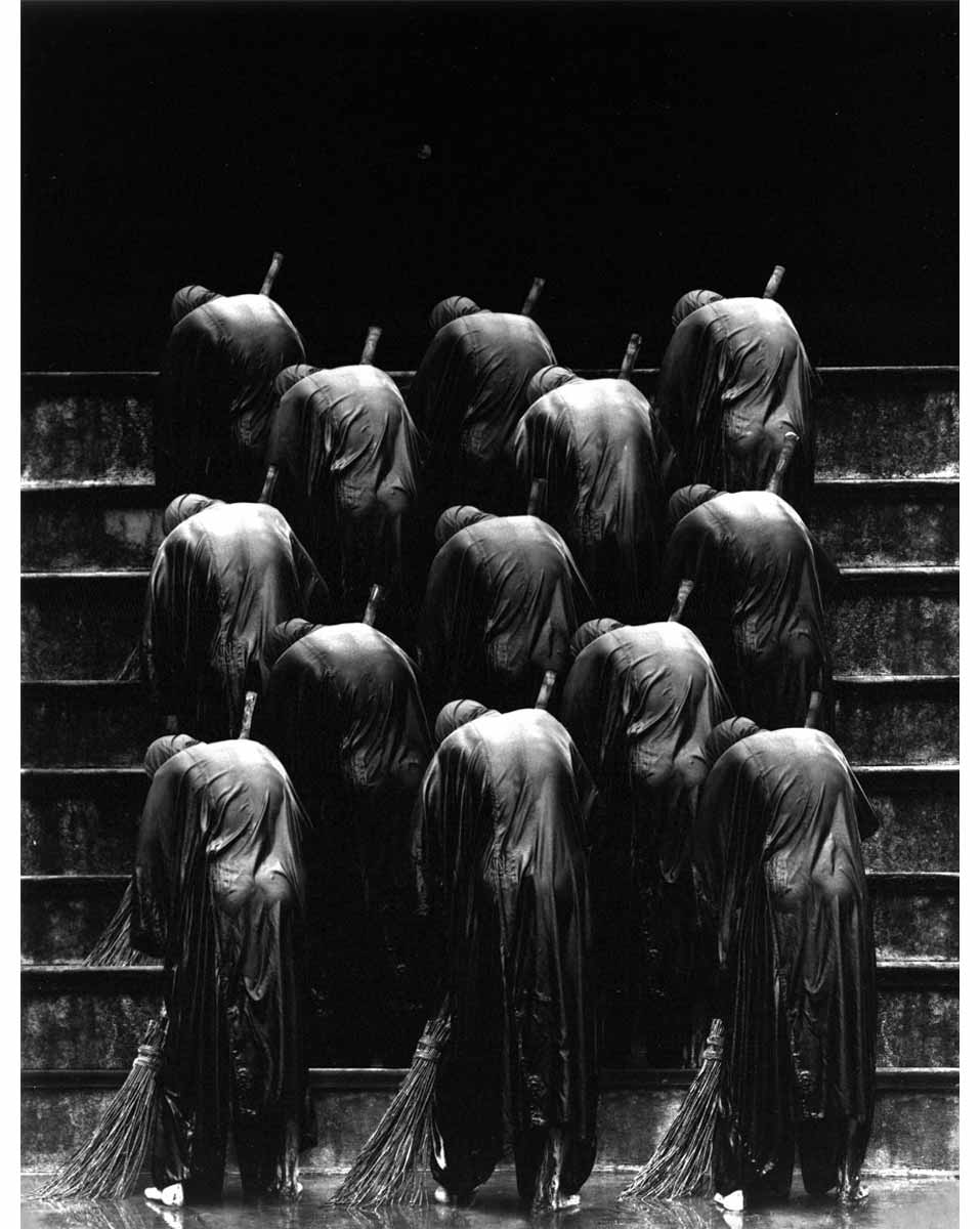 Misha Gordin, Crowd