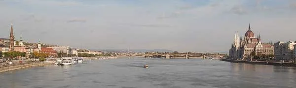 Panorama from the Chain Bridge