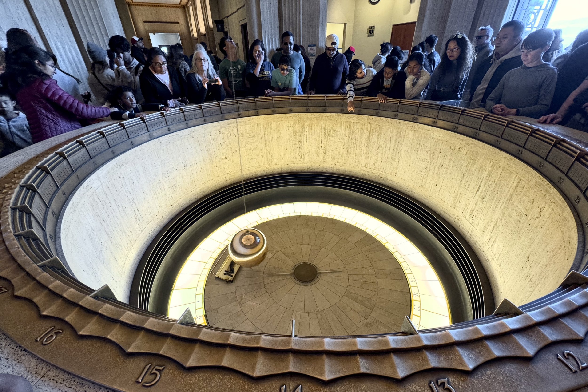 Focault pendulum