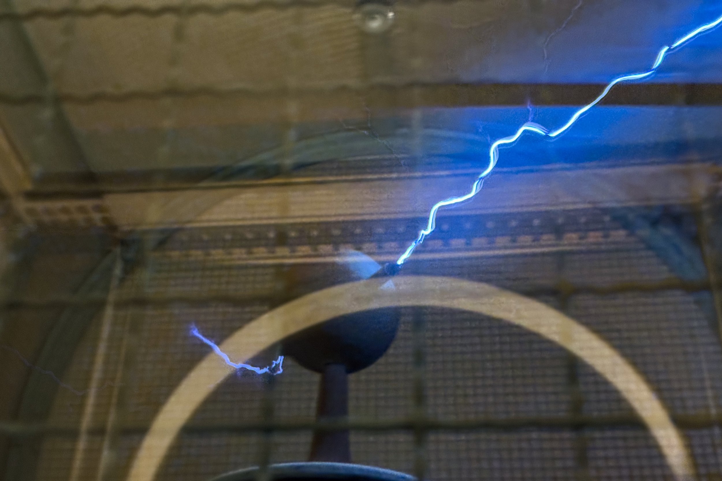 Tesla coil