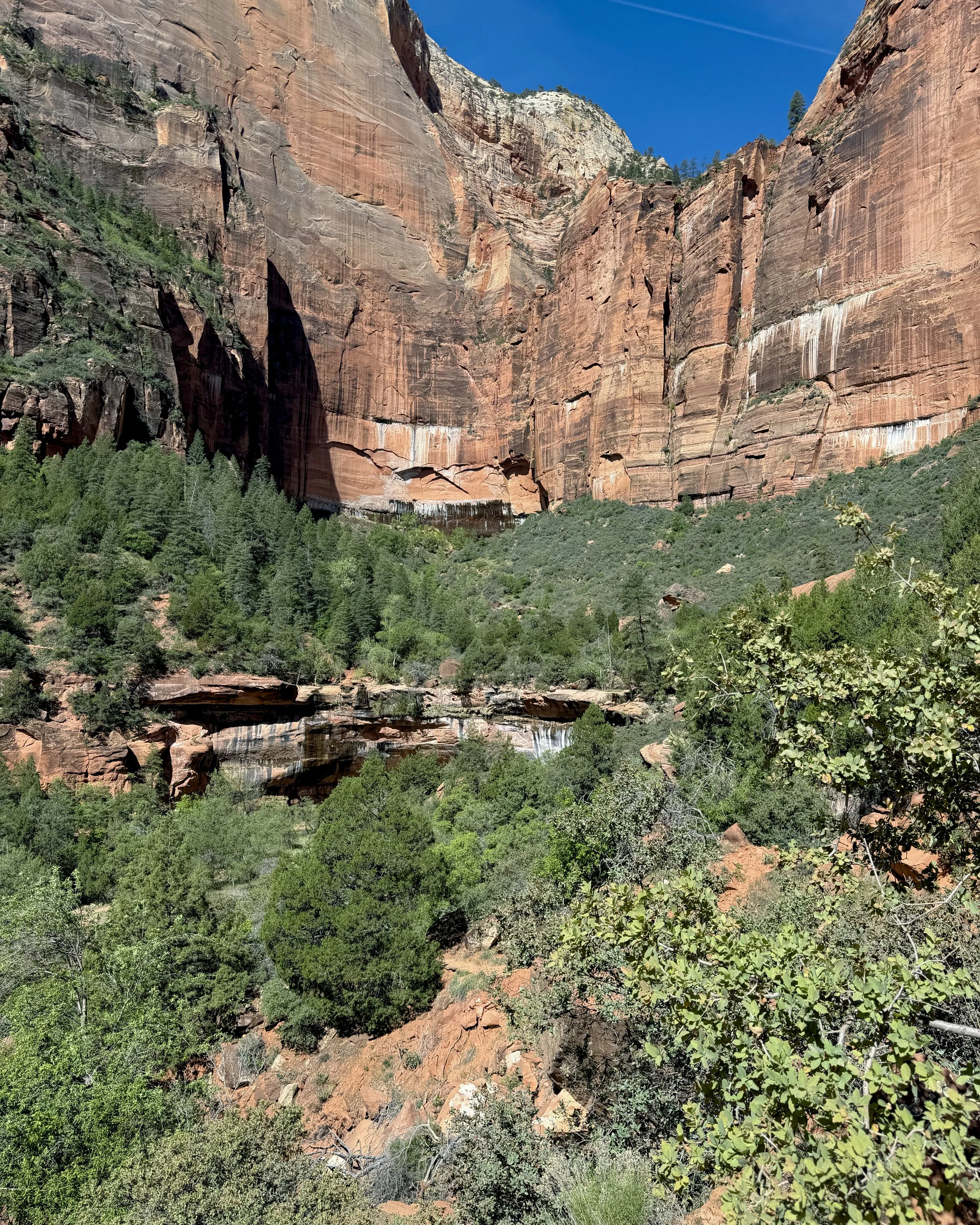 Looking towards Upper Emerald Pool