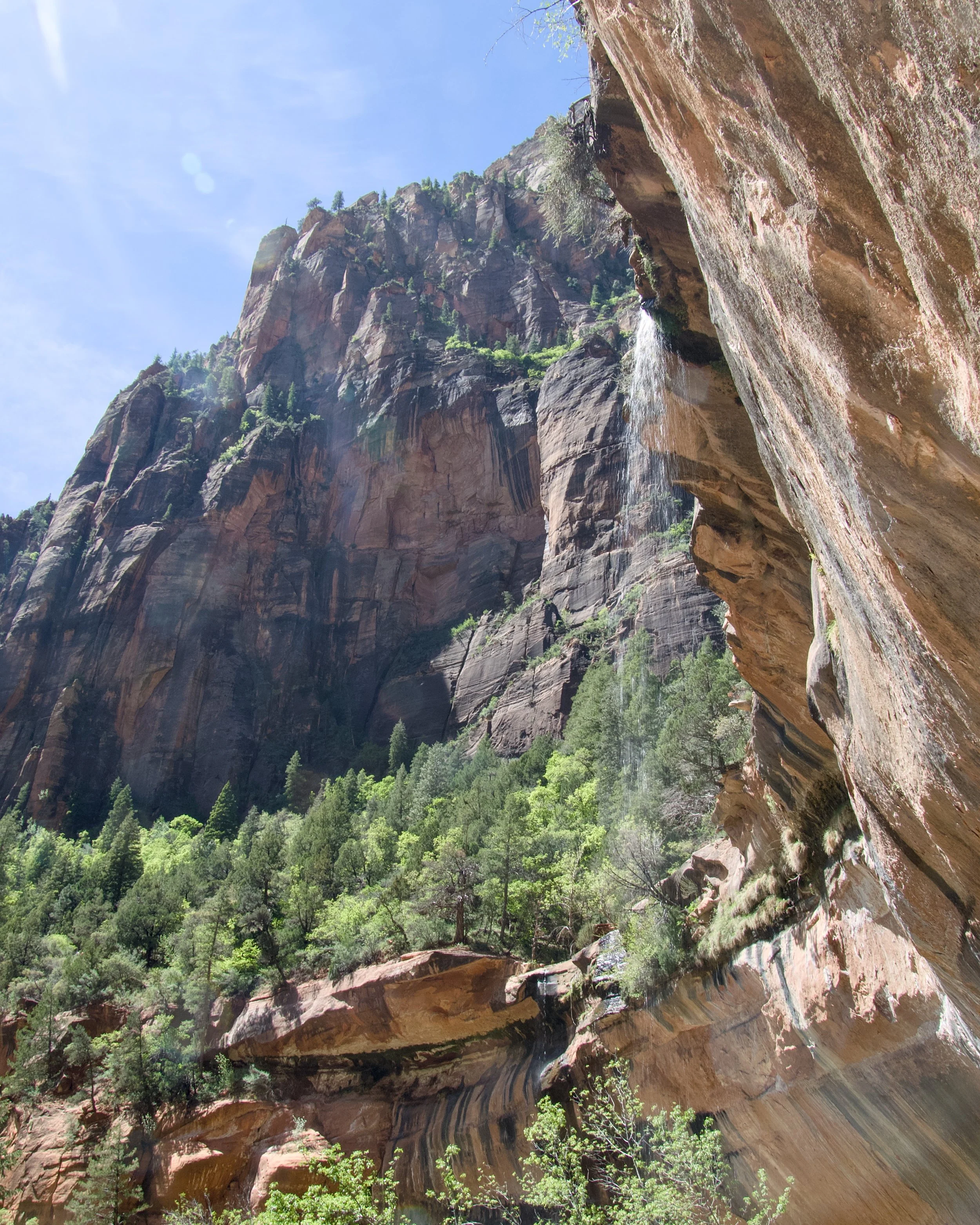 Middle Emerald Pool flowing into Lower Emerald Pool