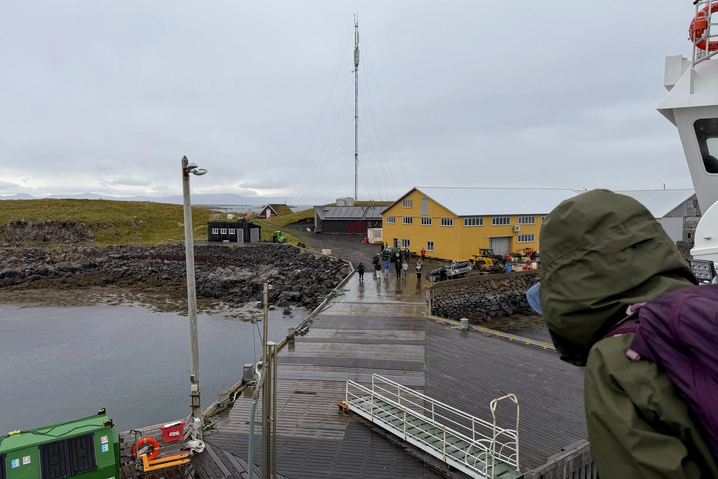 Docking at Flatly