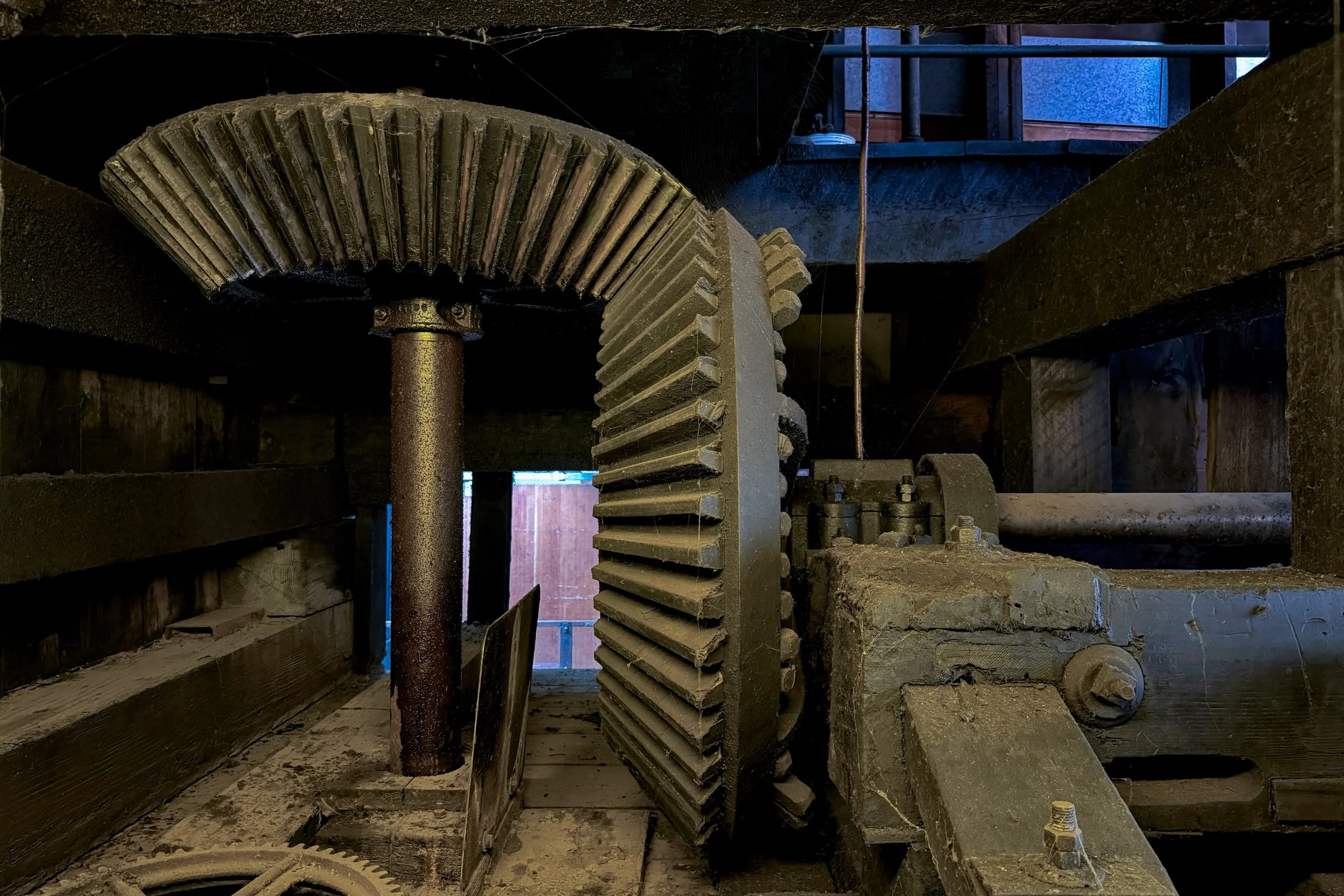 Crown gears
