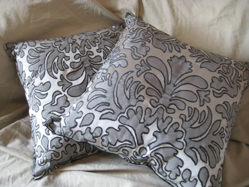 Pair of Silk Pillows 20x20.jpg
