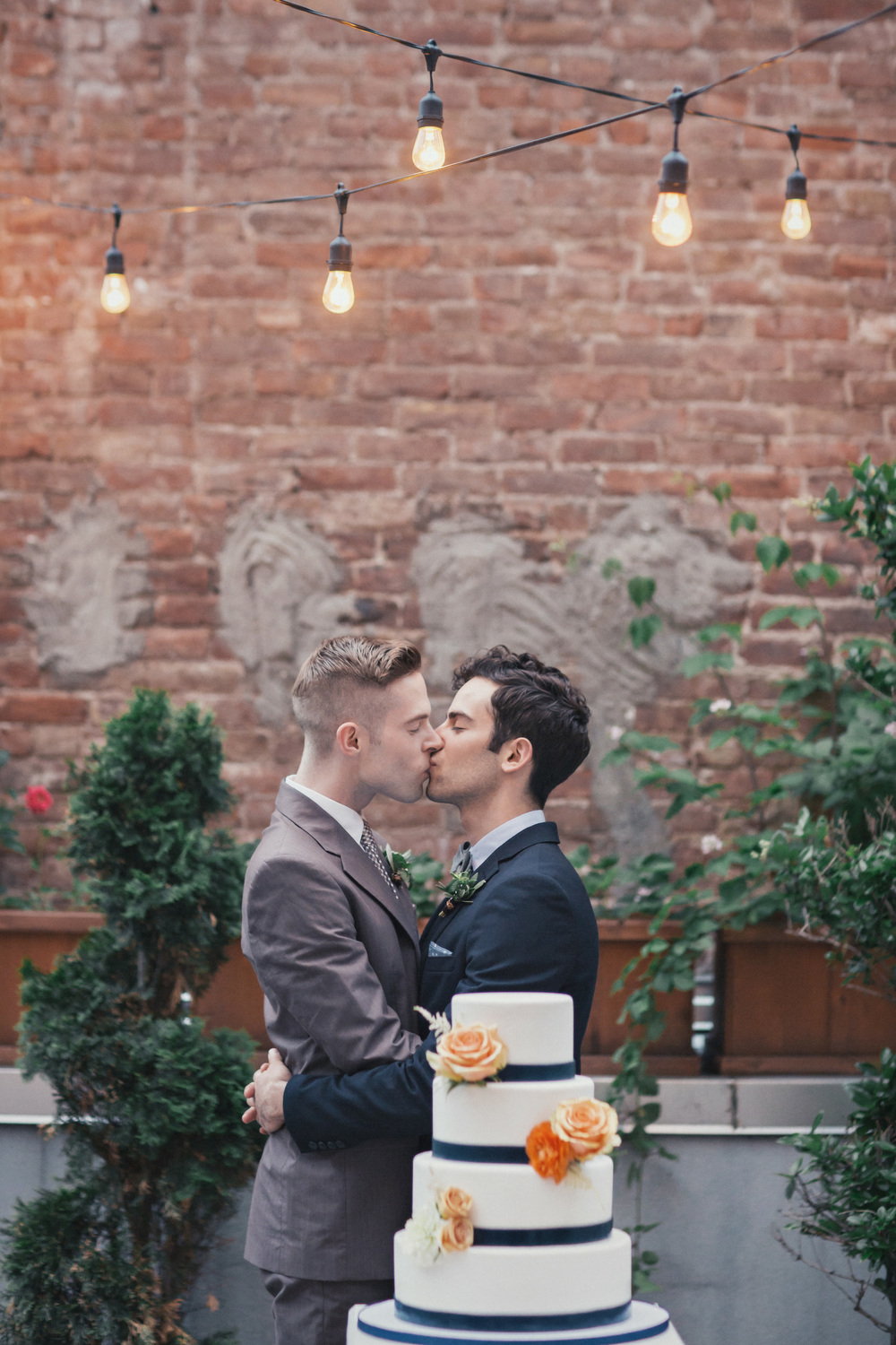  Thursday, June 12, 2014 Styled shoot in DUMBO Brooklyn, NY and Midtown Manhattan. 